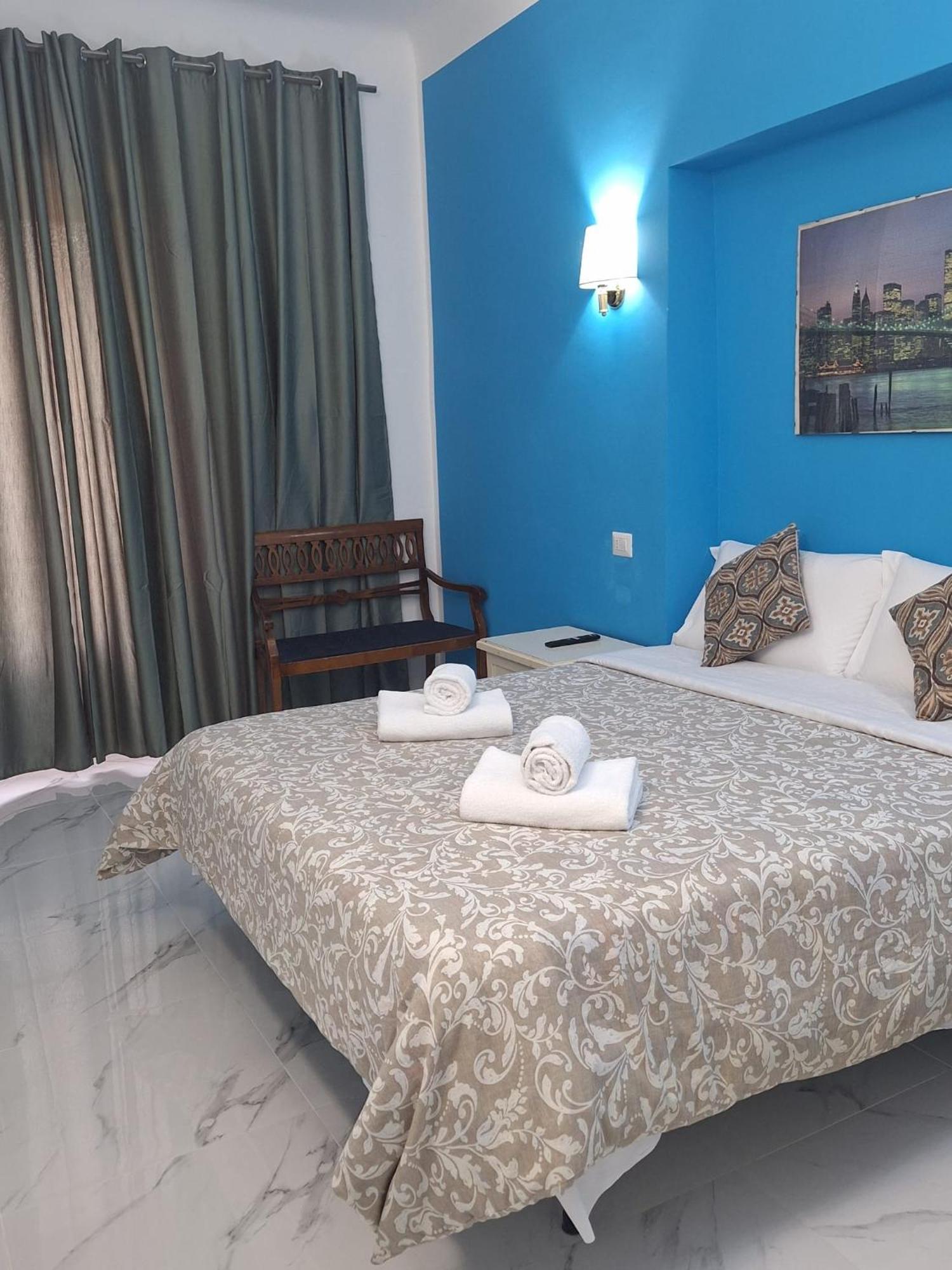 Relax On 247 Hostal
