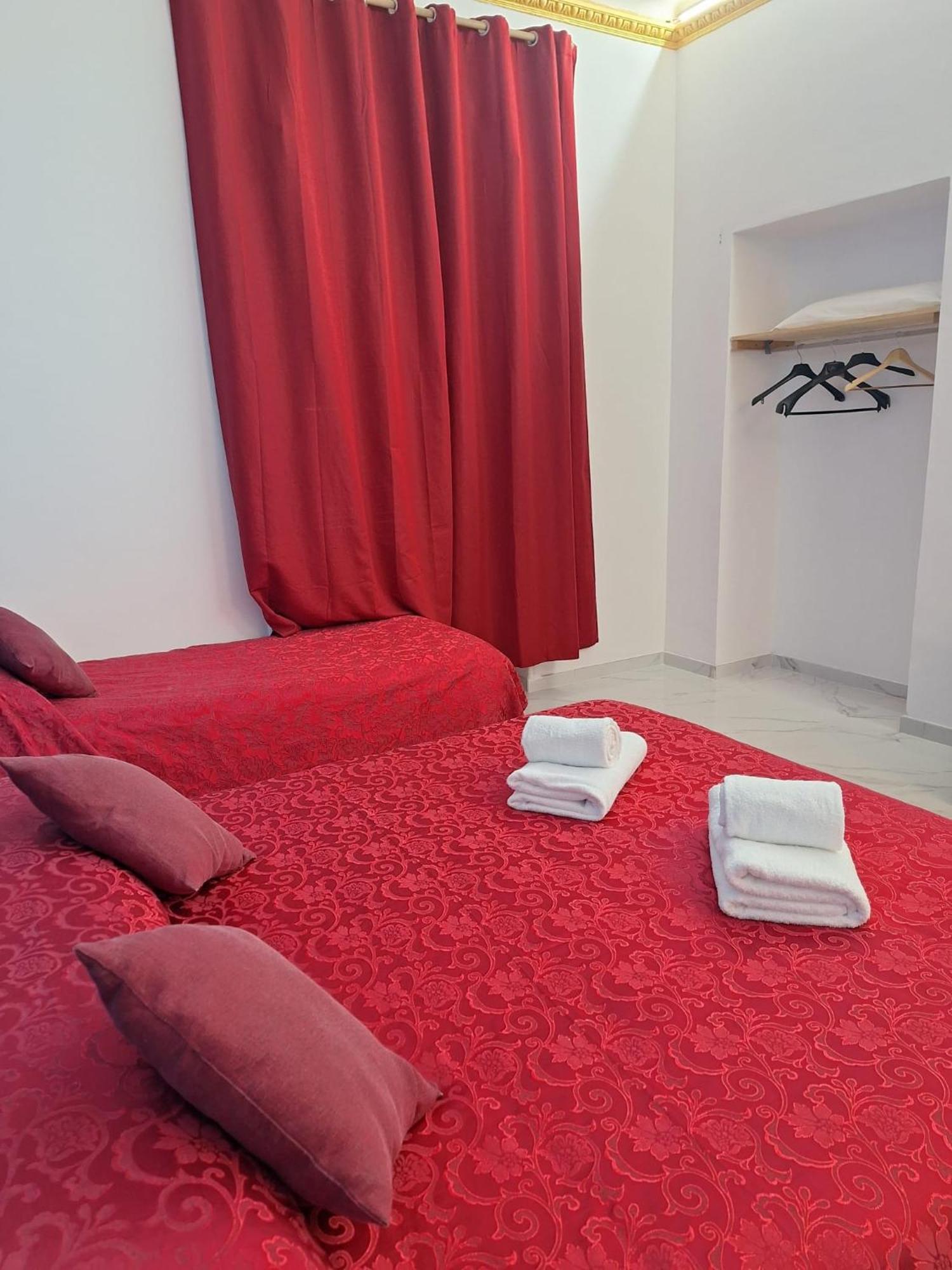 Hostal Relax On 247 *