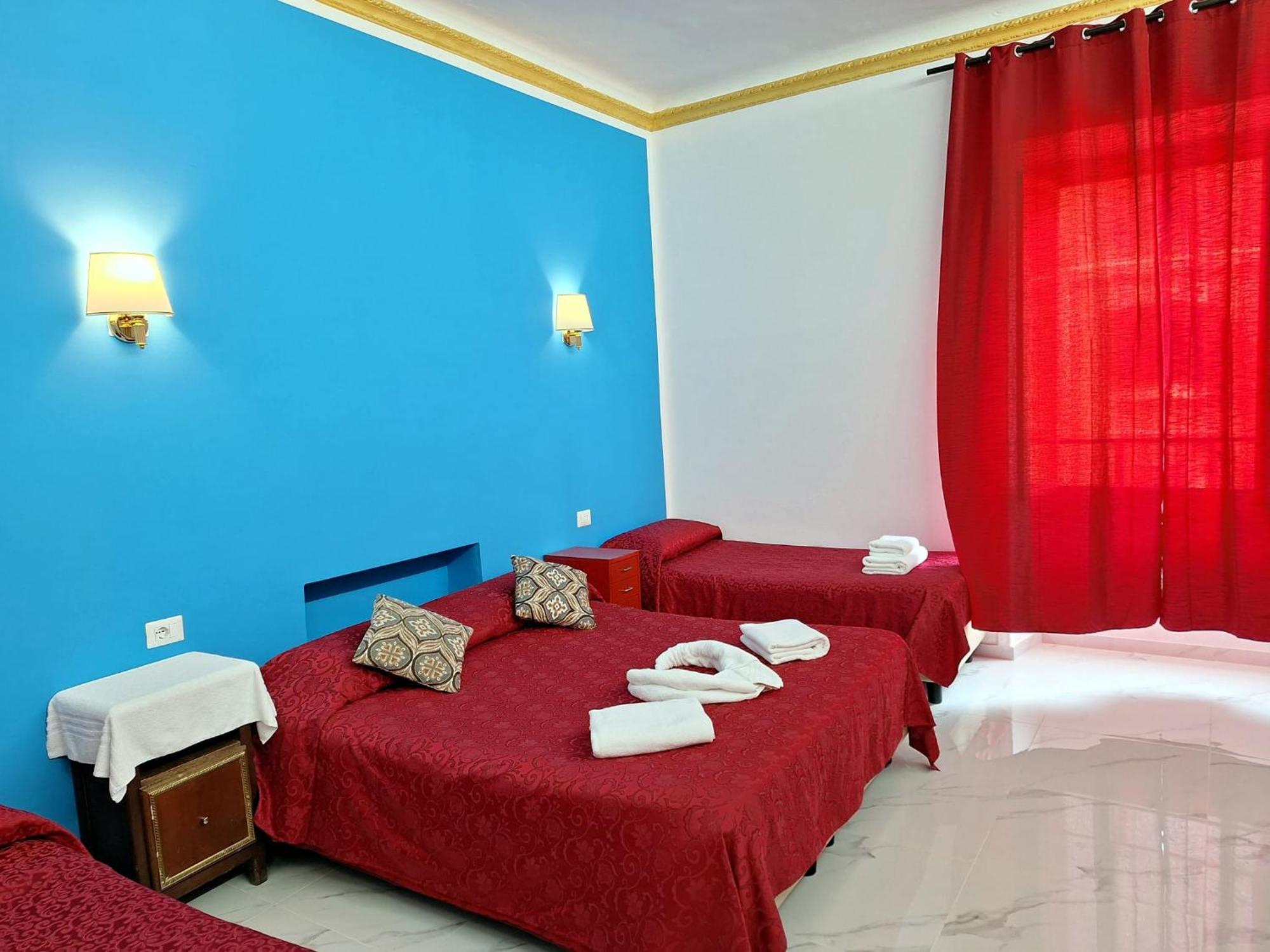 Hostal Relax On 247 Roma